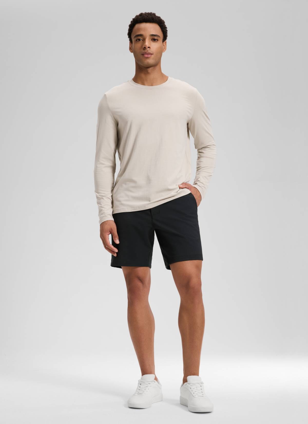 Stretch Cotton Pocket Chino Shorts 7"