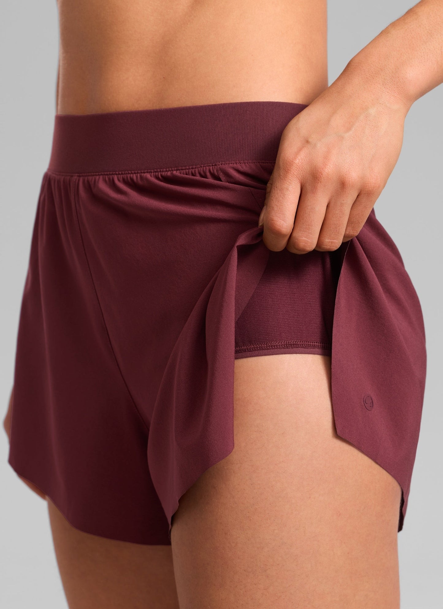 Feathery-Fit Soft Liner High Rise Shorts 2.5''