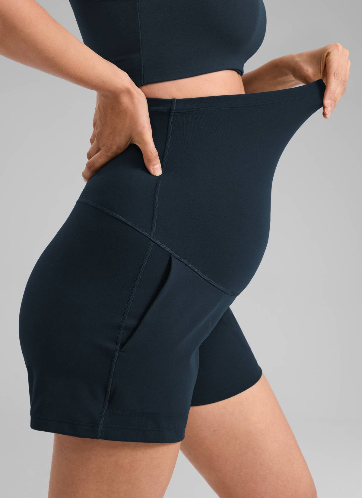 Butterlift® Maternity Linerless Shorts 4''