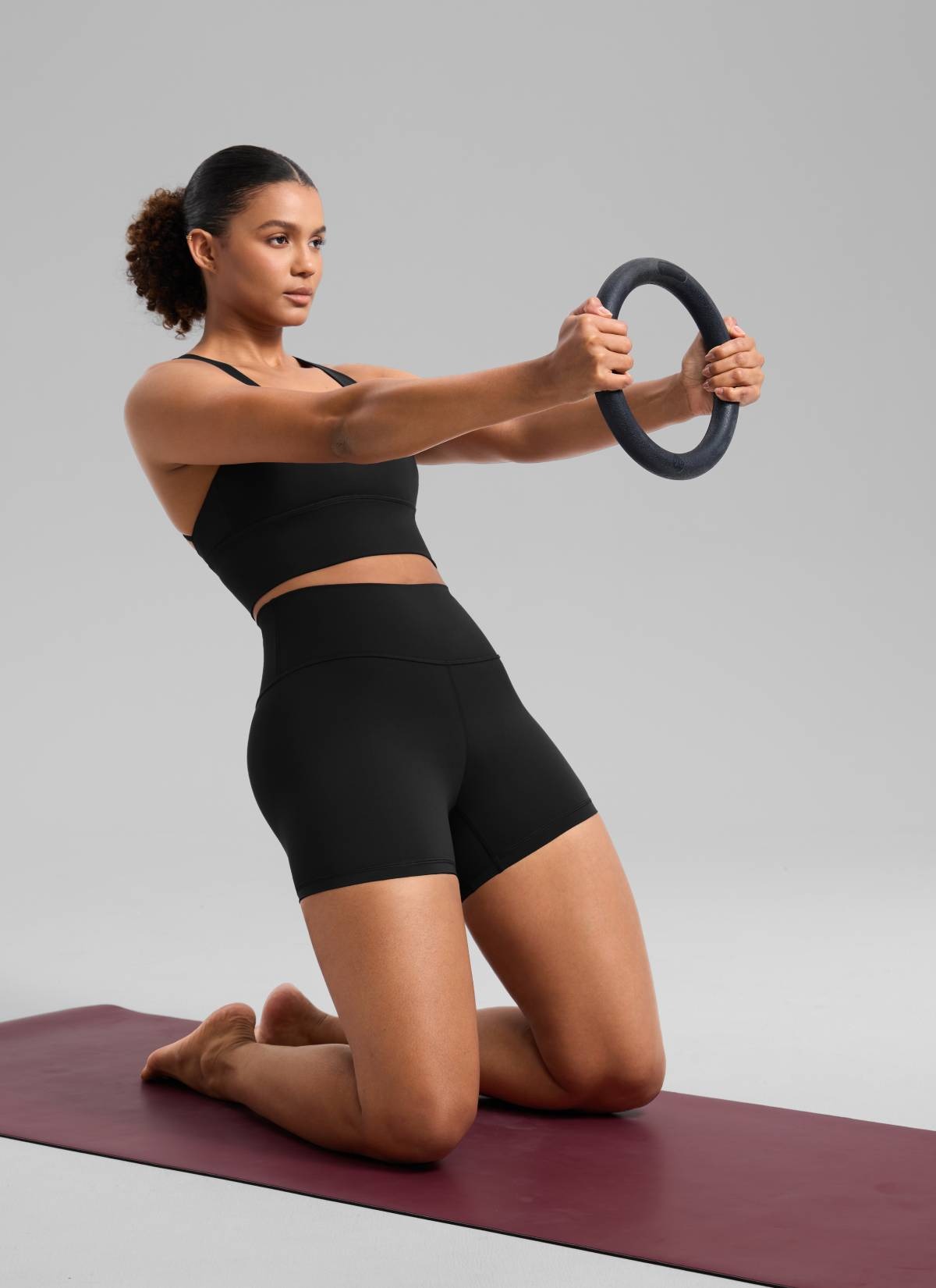 Nakedfeel Origin Yoga Shorts 4''