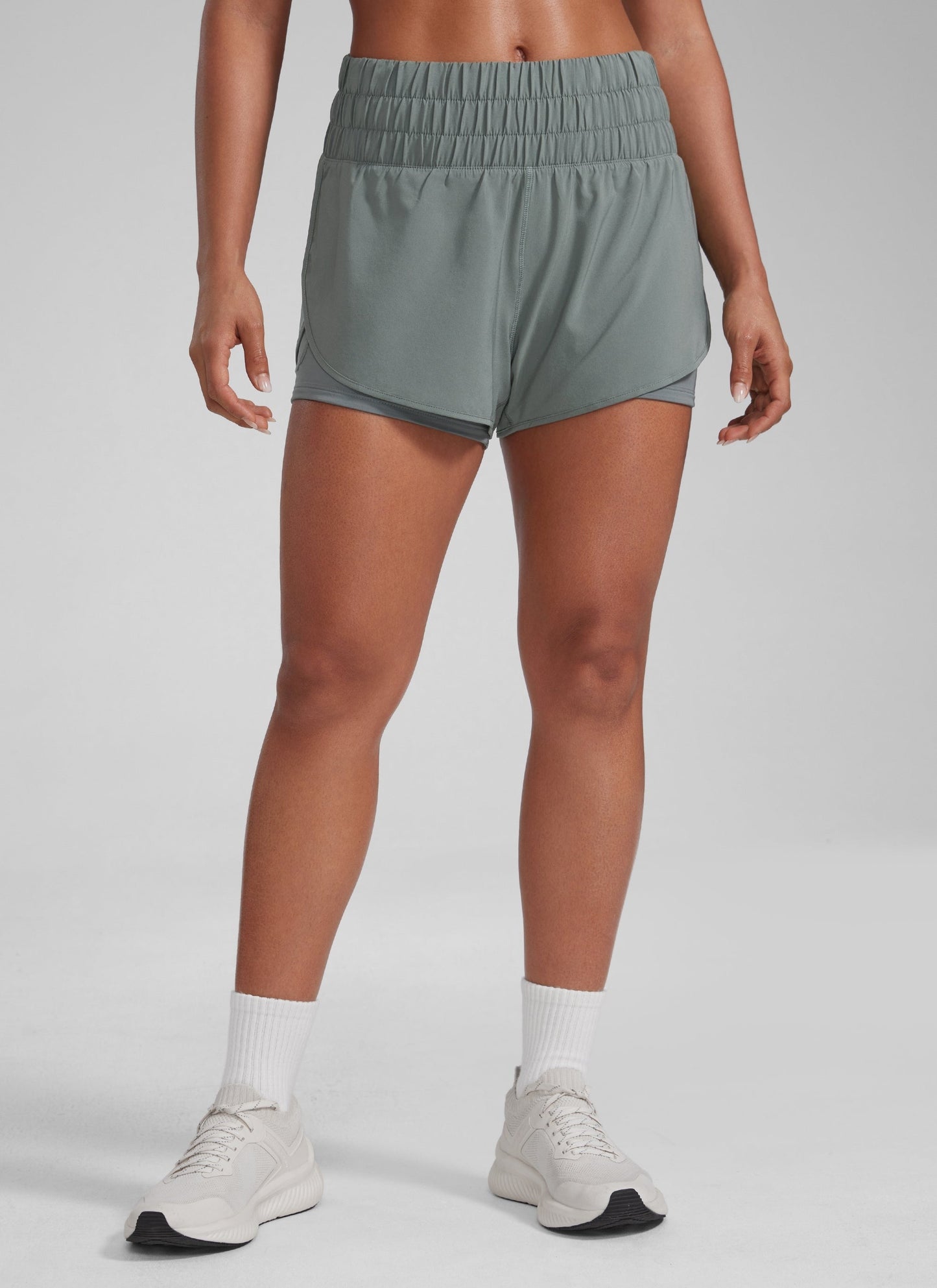 Feathery-Fit Soft 2 in 1 High Rise Shorts 3''