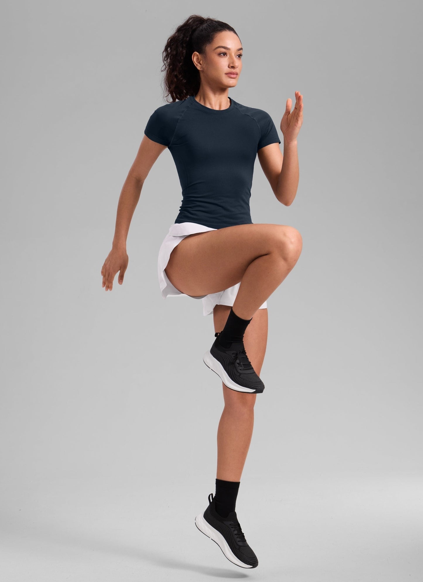 Seamless Waist Length Crewneck Short Sleeve