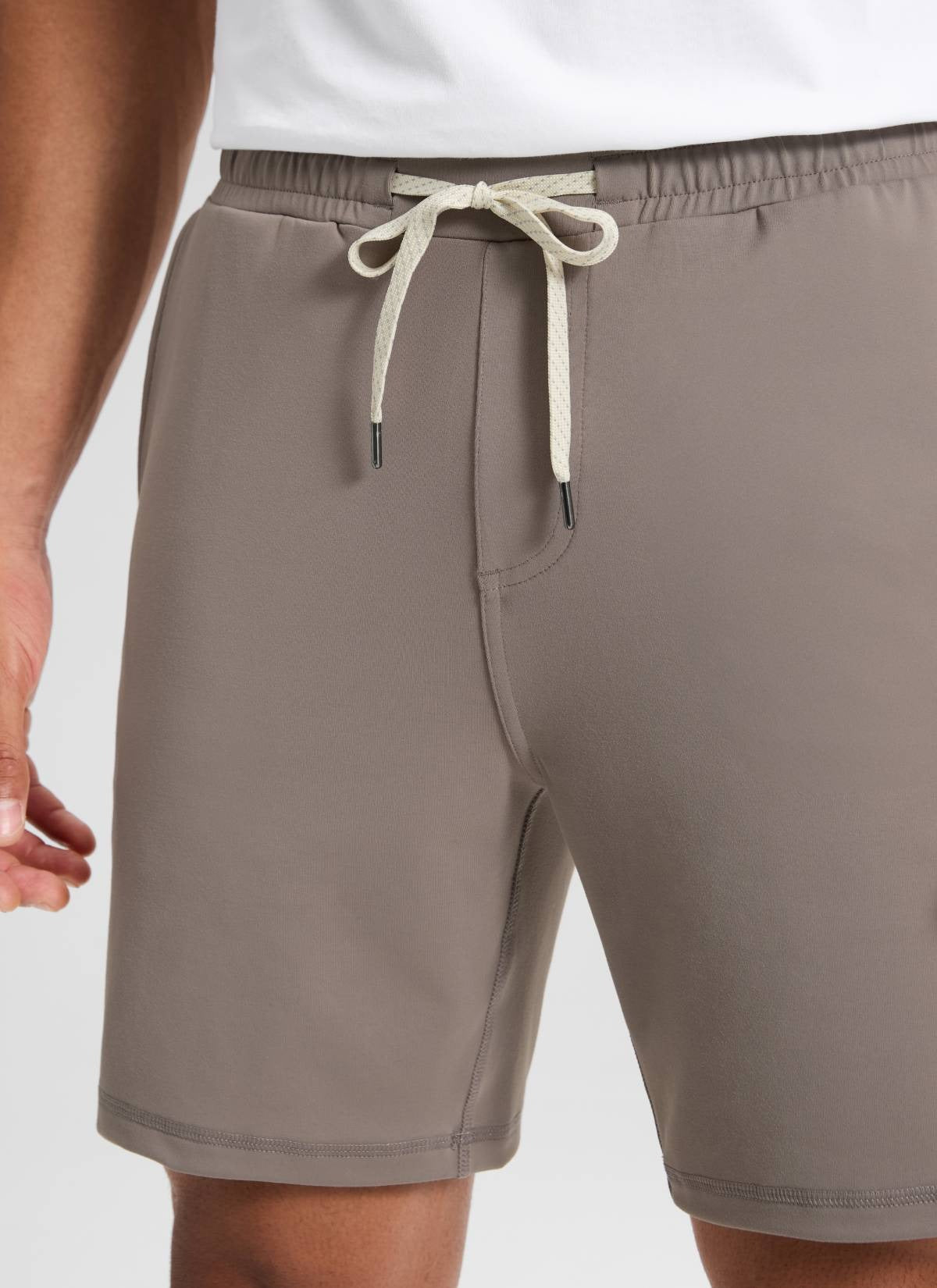 Drawstring Performance Knit Shorts 7"