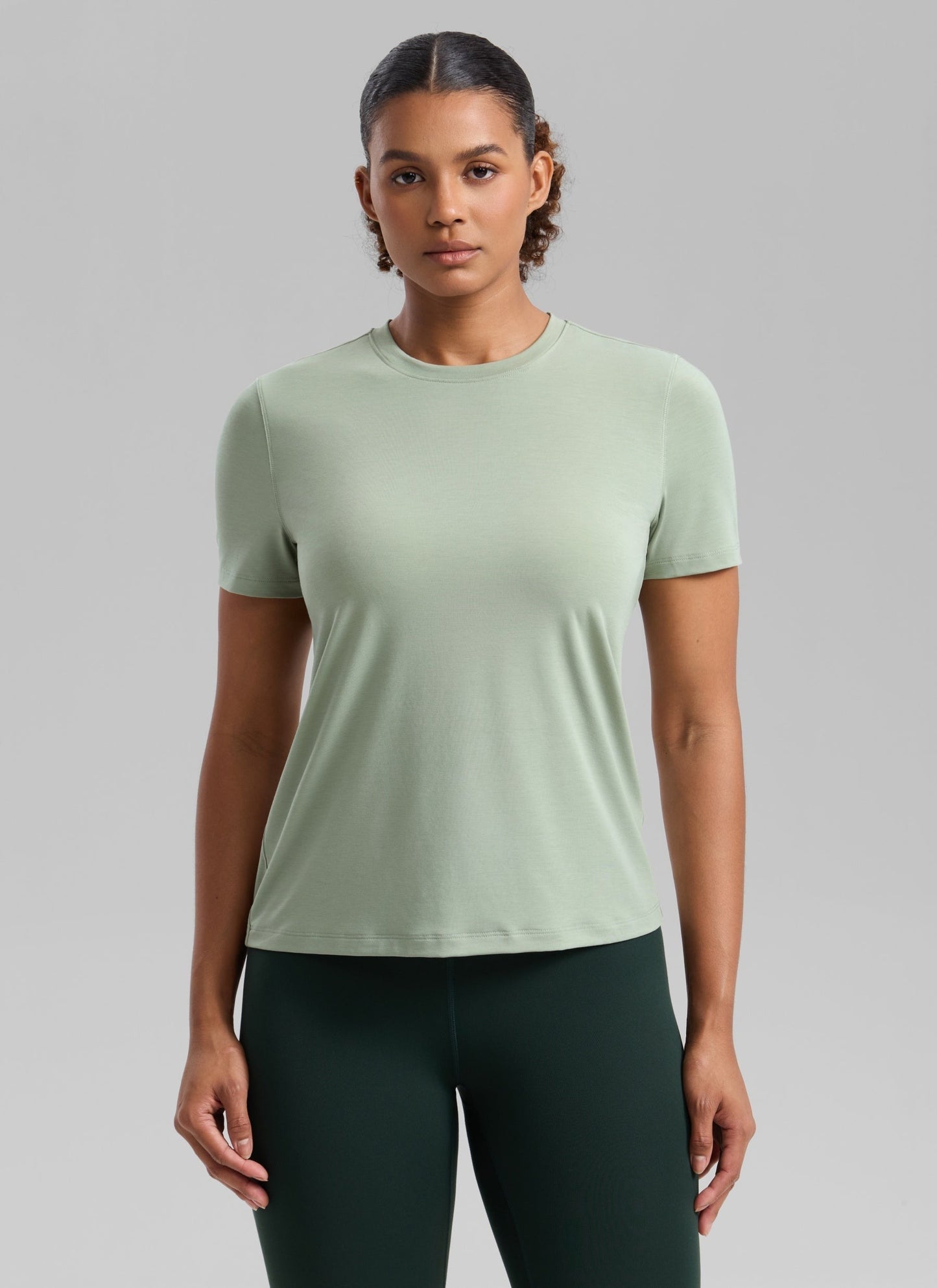 Quick Dry Crewneck Hip Length Short Sleeve