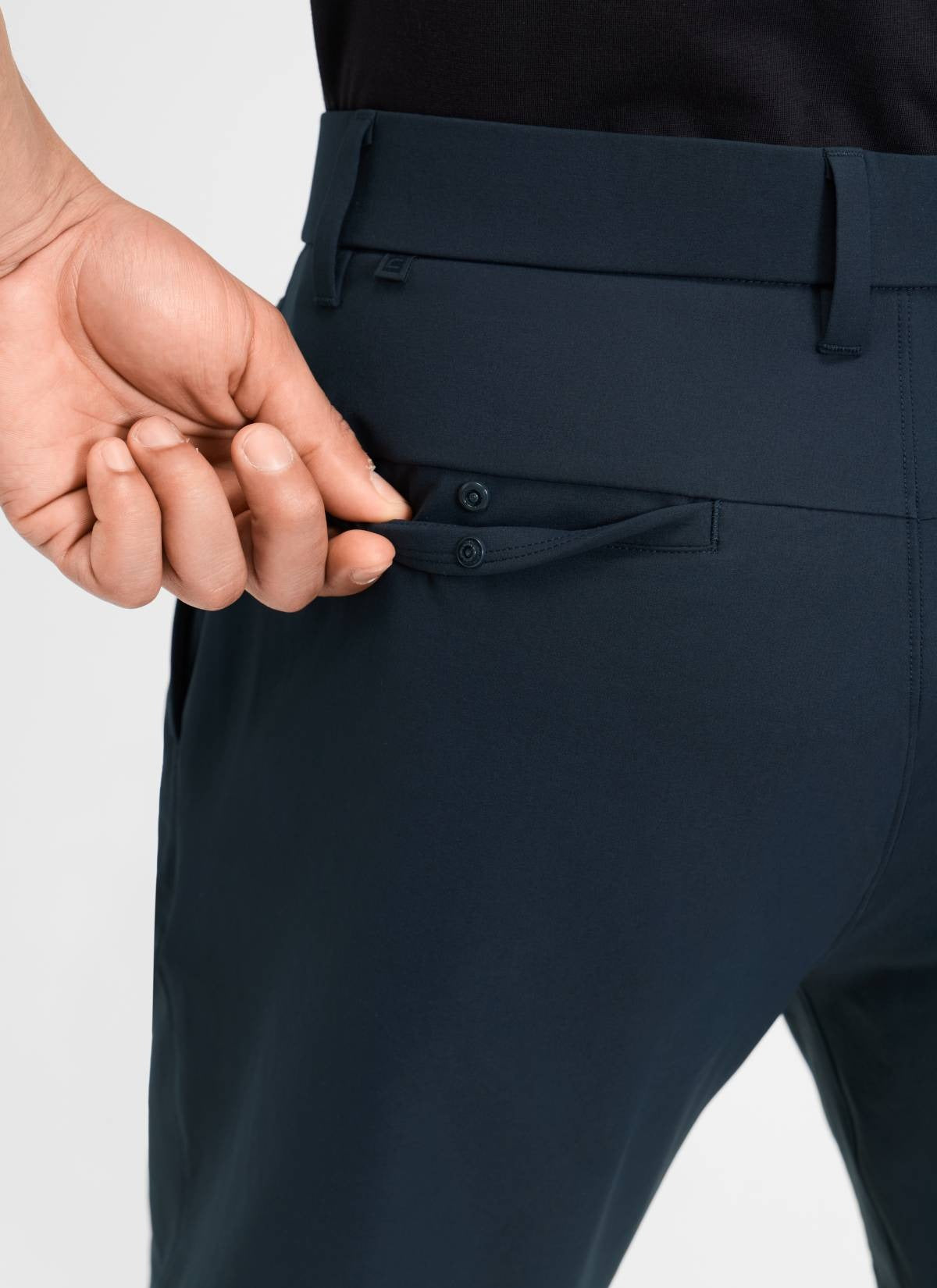 BreezeLite Golf Pocket Shorts 7"
