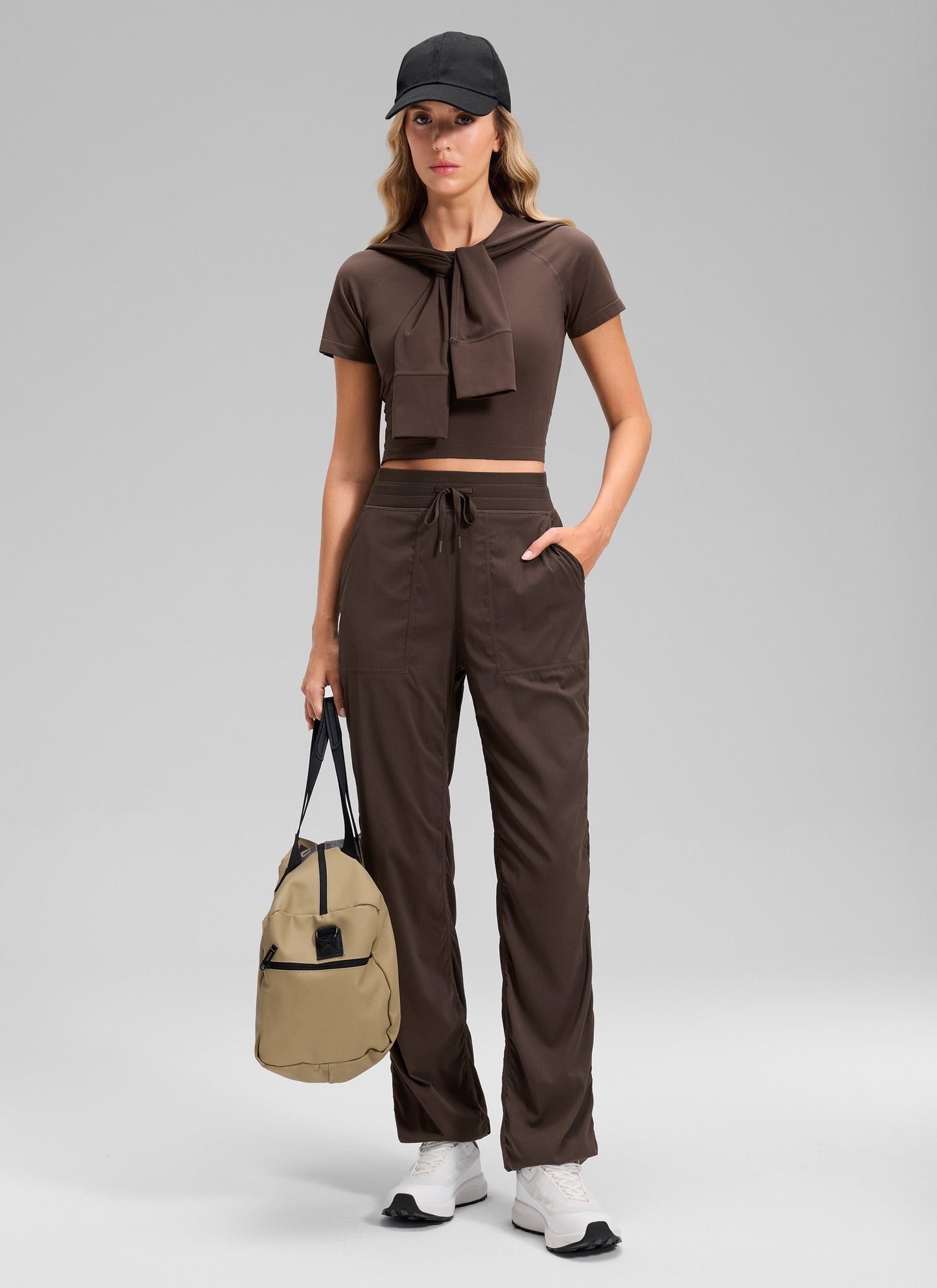 Lightweight Straight Leg Pocket Pant 32"