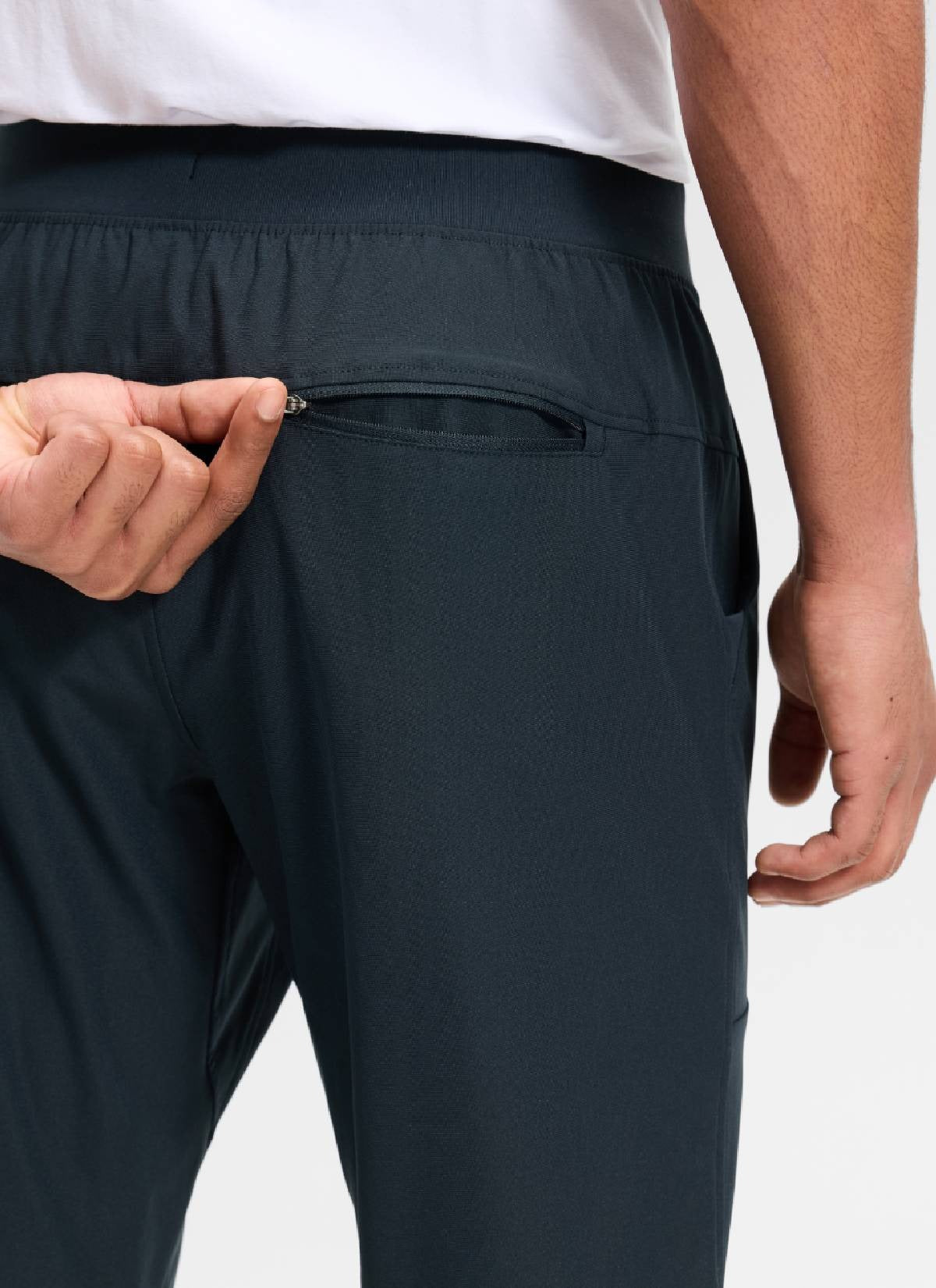 All-day Comfy Slim-Fit Golf Jogger 30''