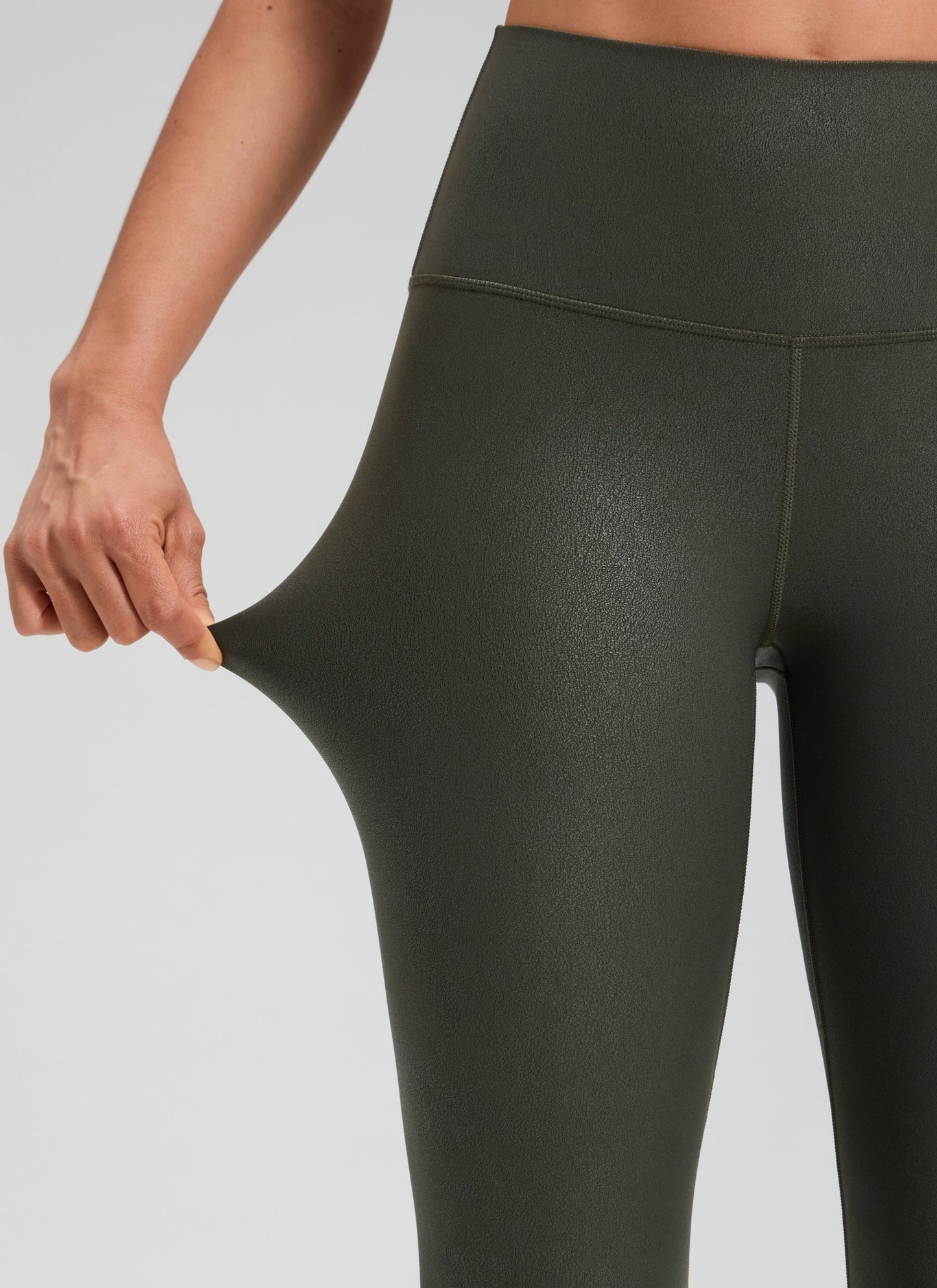 Matte Faux Leather Legging 25''