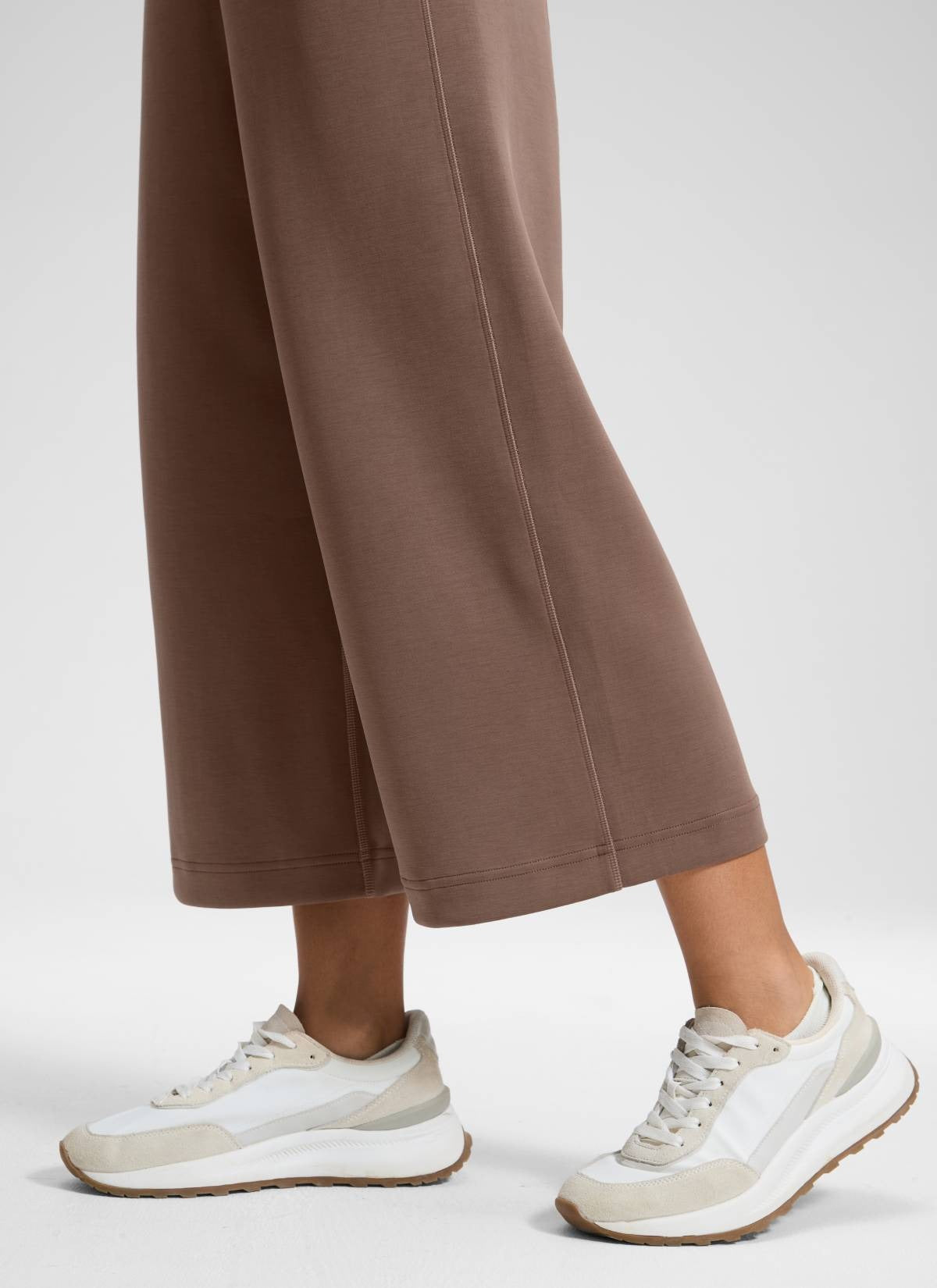 SoftAura Wide Leg Cropped Sweatpant 25"