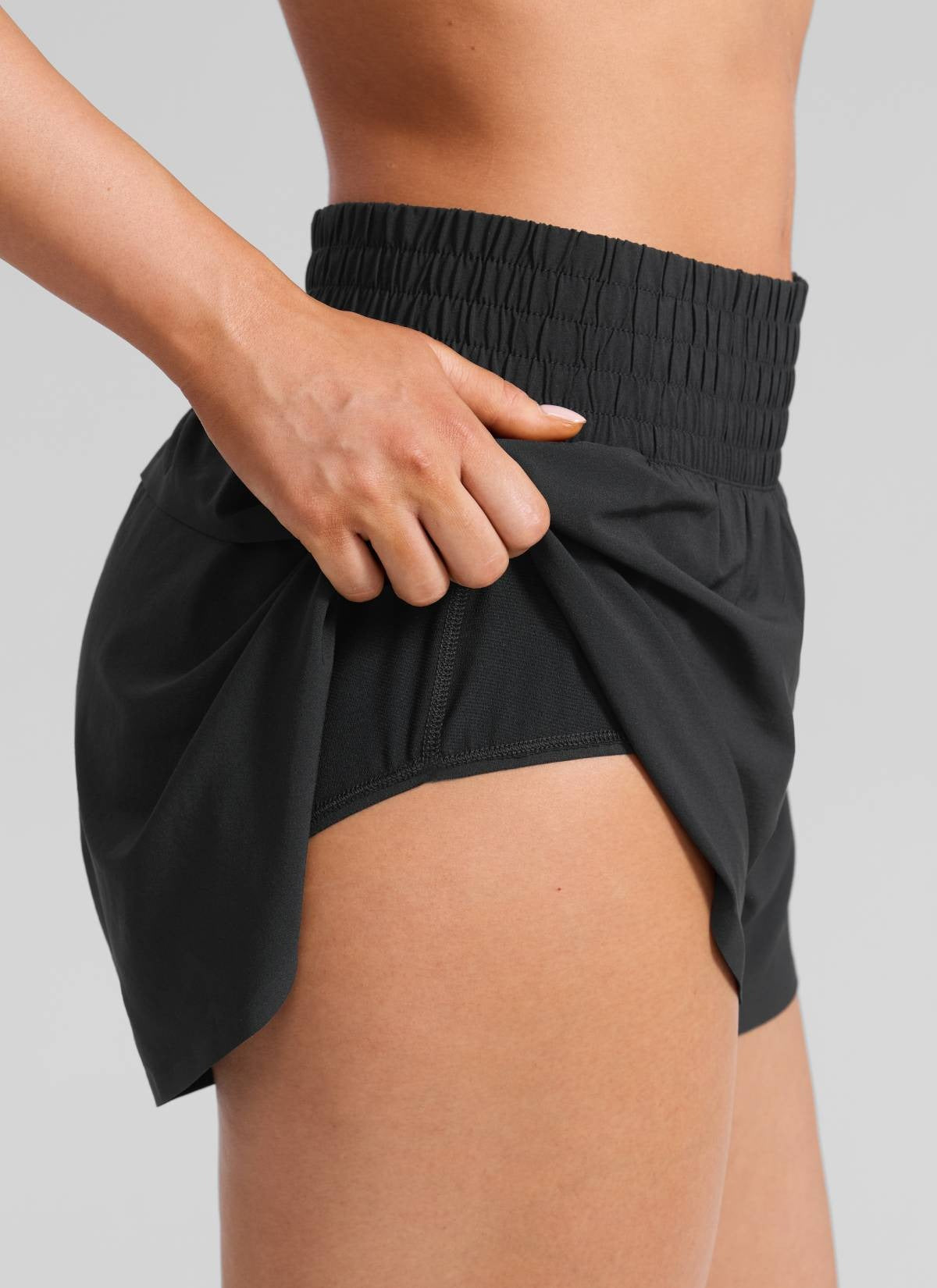 Feathery-Fit Soft High Split Dolphin Shorts 2.5"