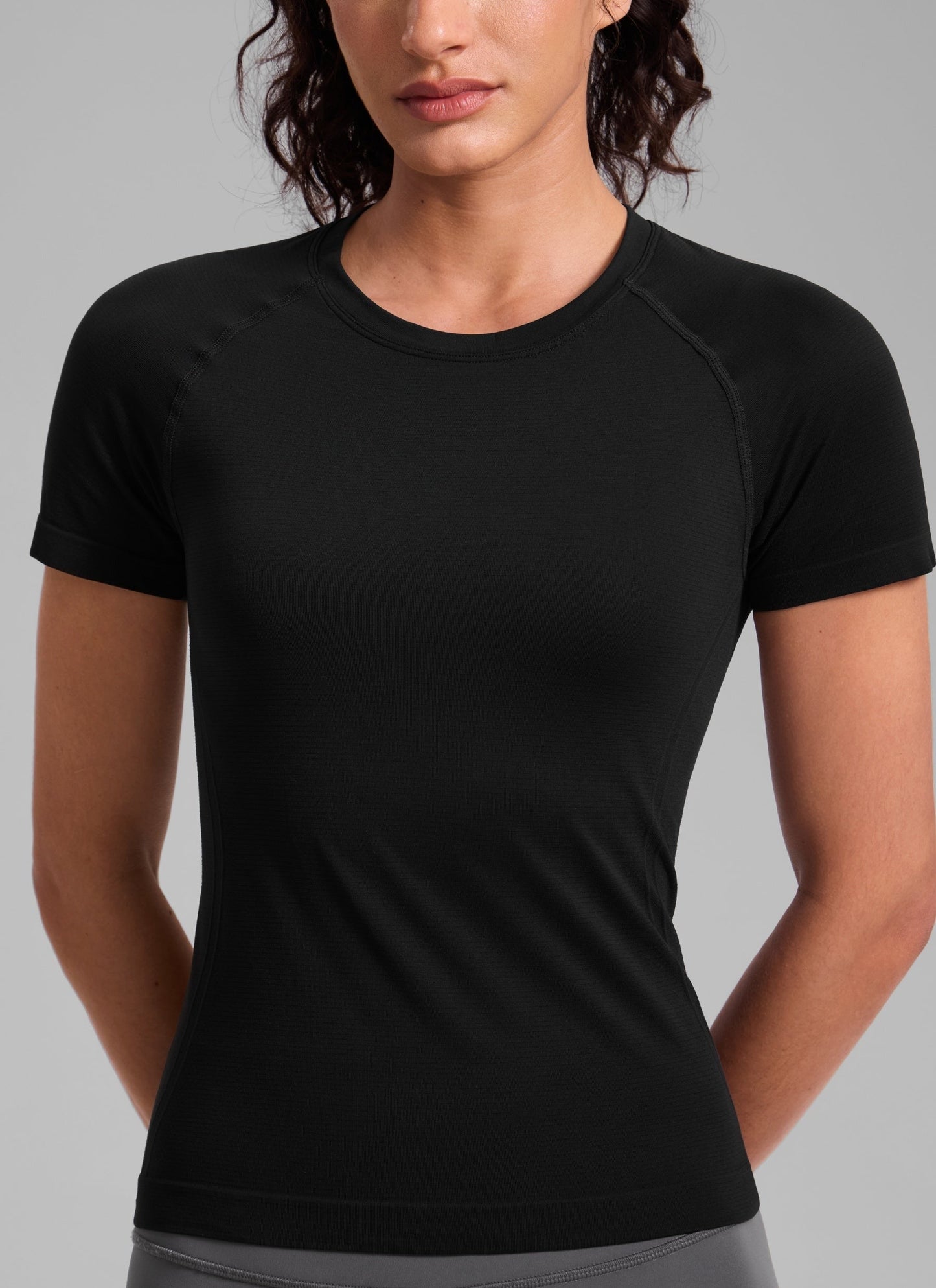 Seamless Waist Length Crewneck Short Sleeve