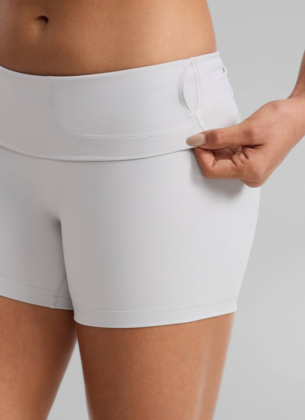 Nakedfeel Origin Yoga Shorts 4''