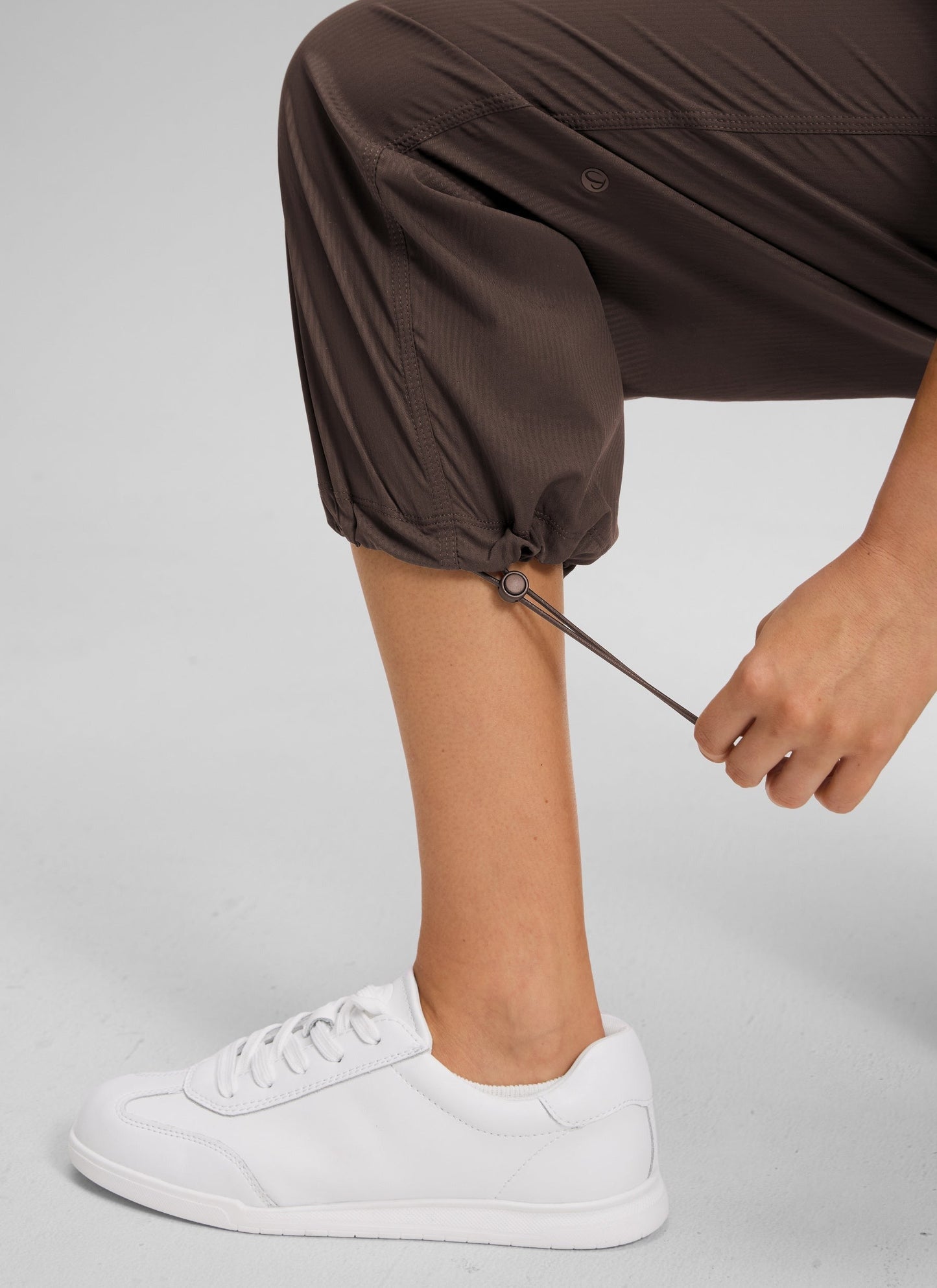 Lightweight Straight Leg Pocket Pant 24"