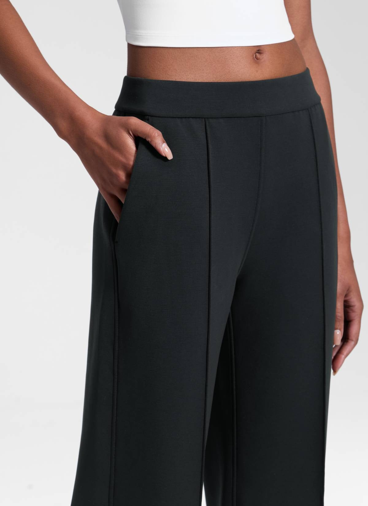 SoftAura Pintuck Straight Leg Sweatpant 30"