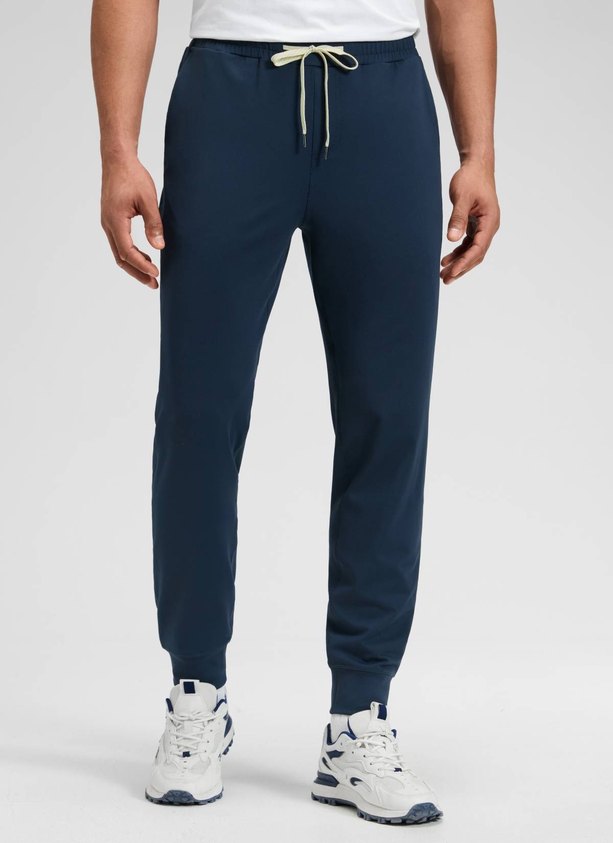 Performance Jogger 29"