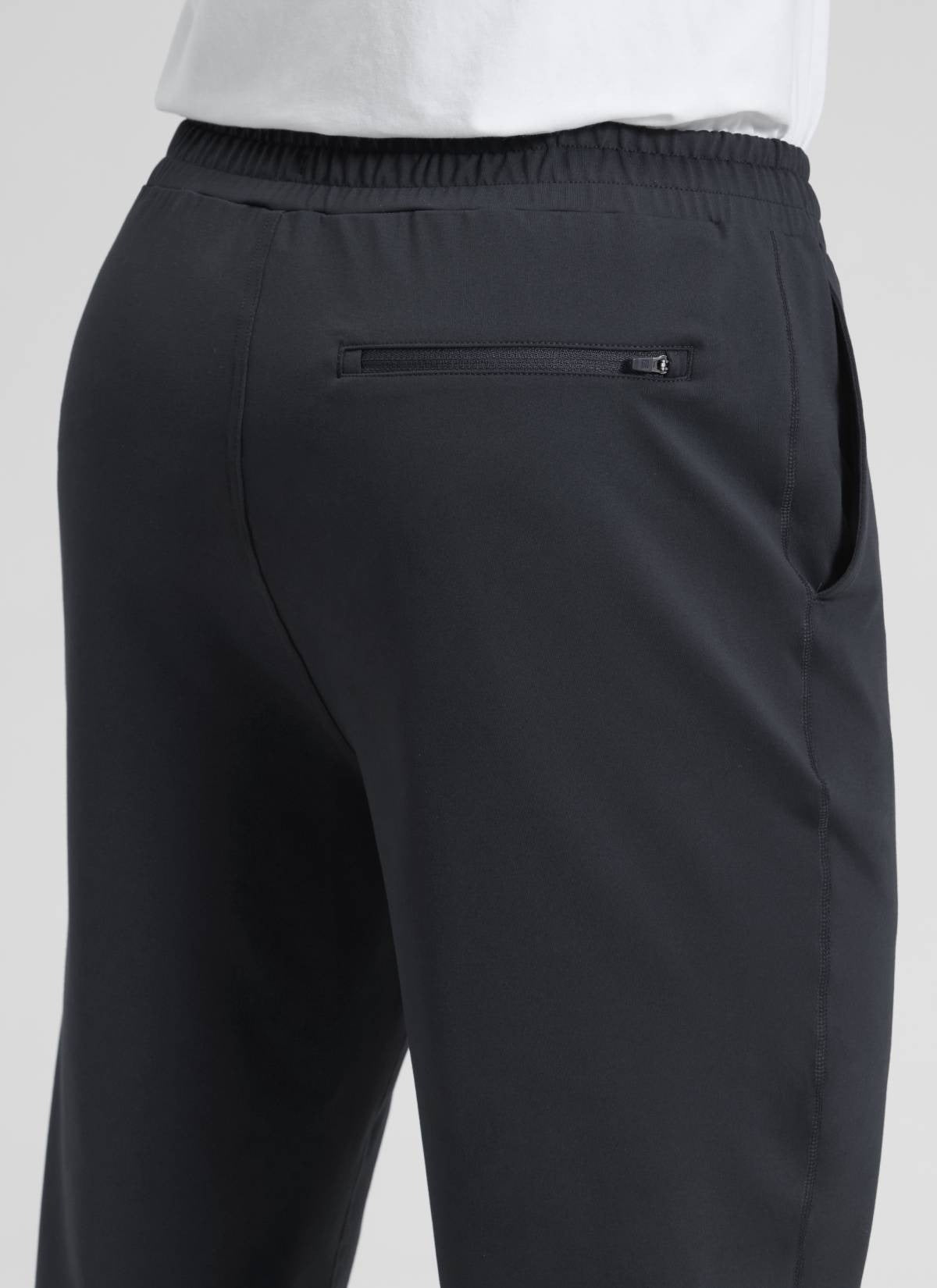 Performance Jogger 29"