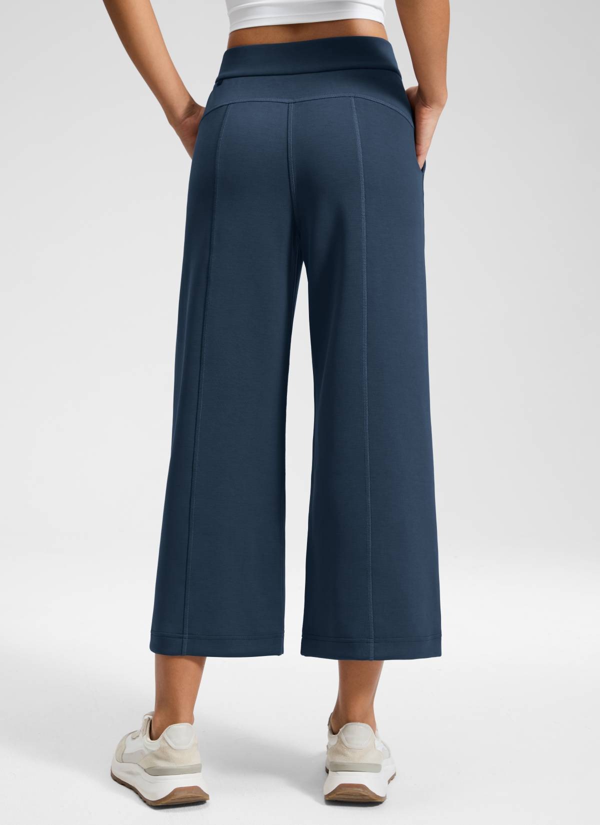 SoftAura Wide Leg Cropped Sweatpant 25"
