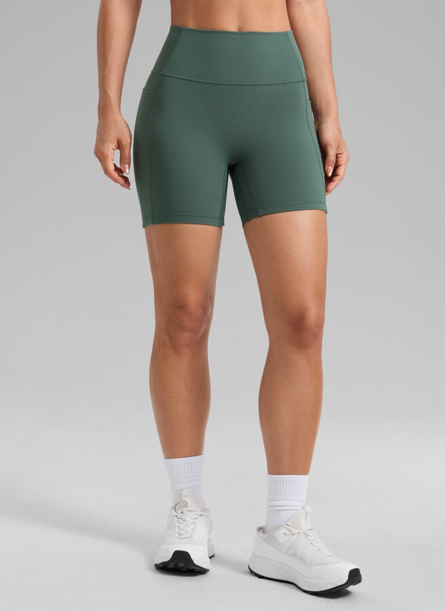 SecretsculptTM No Front Seam Pocket Shorts 5''