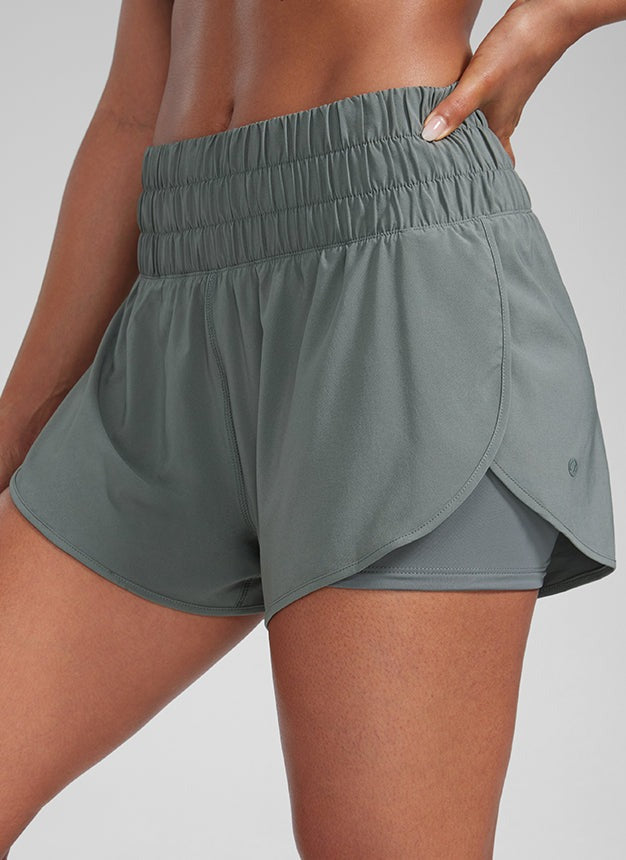 Feathery-Fit Soft 2 in 1 High Rise Shorts 3''