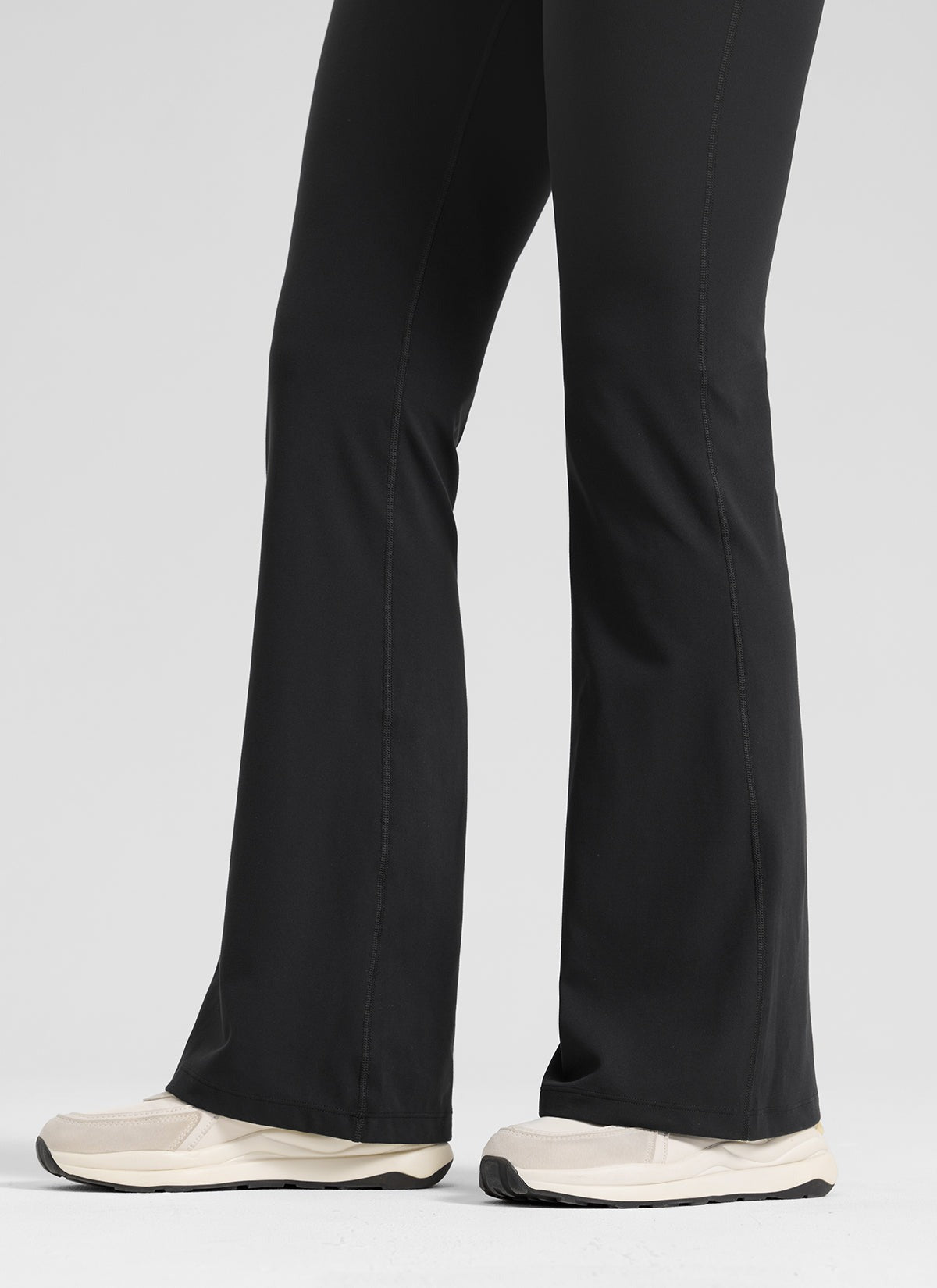 Butterlift® Maternity Flare Legging 31"