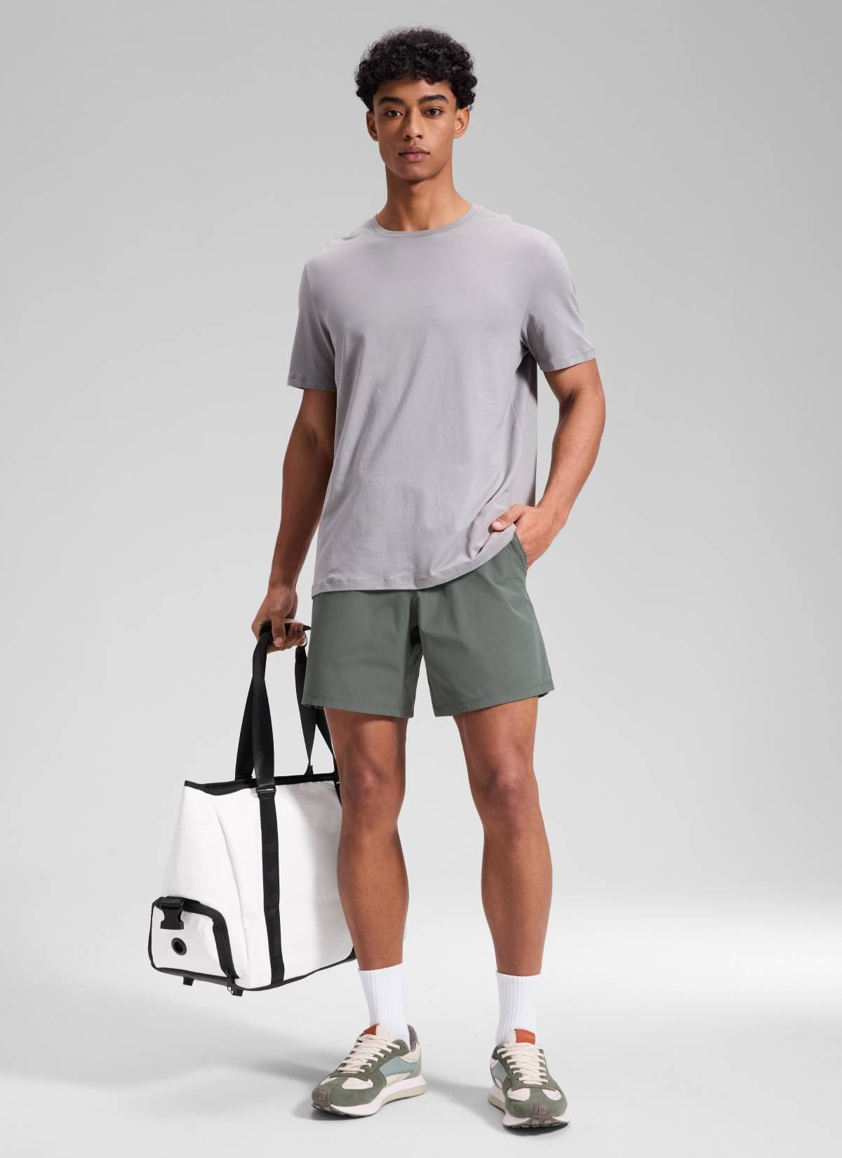 Motion Linerless Pocket Workout Shorts 7"