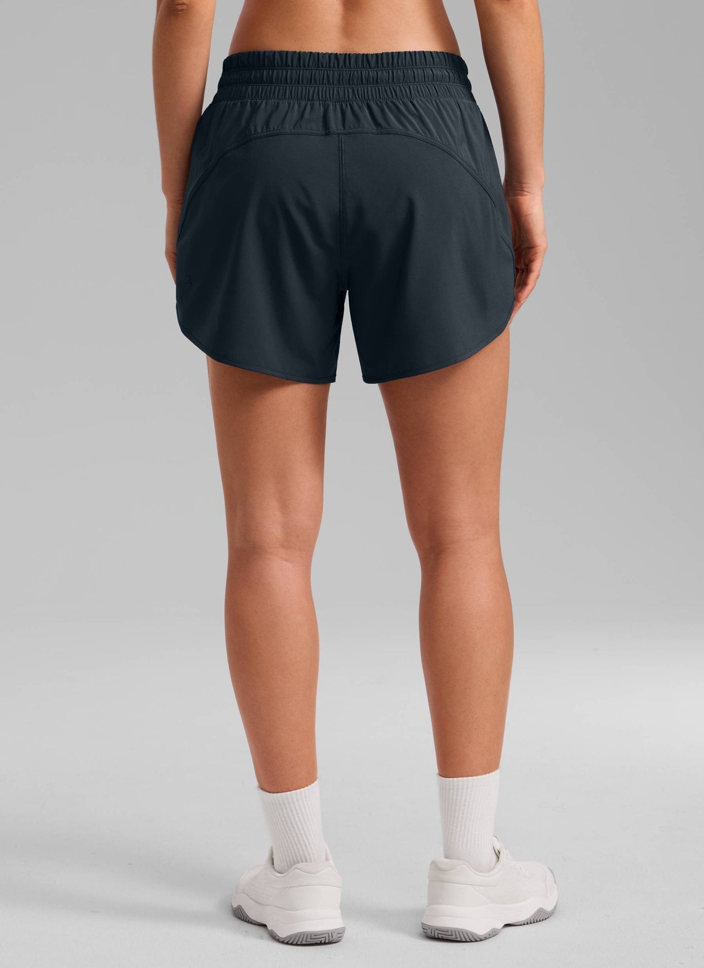 Feathery-Fit Soft Mid Rise Lined Shorts 5''