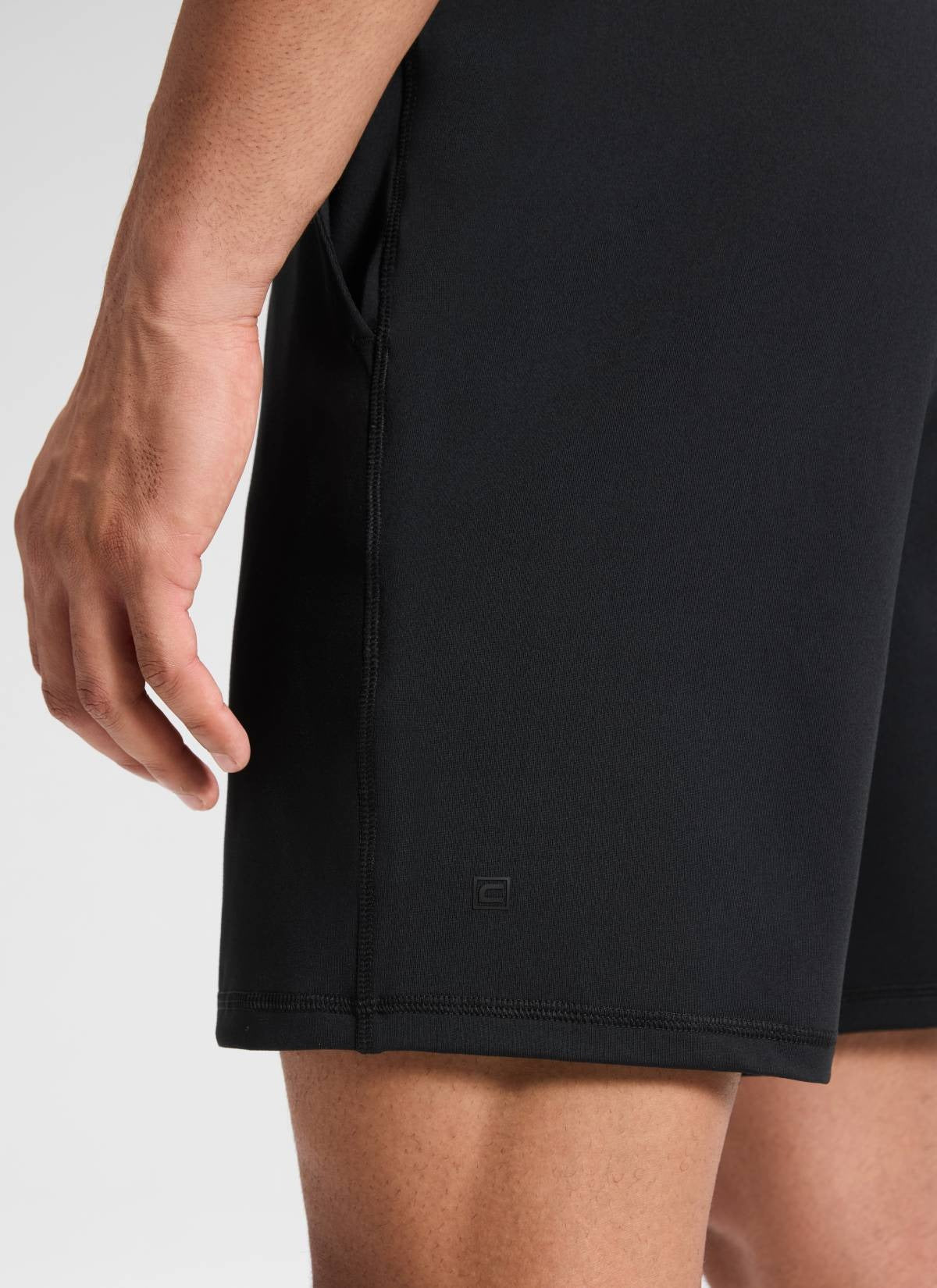Drawstring Performance Knit Shorts 7"