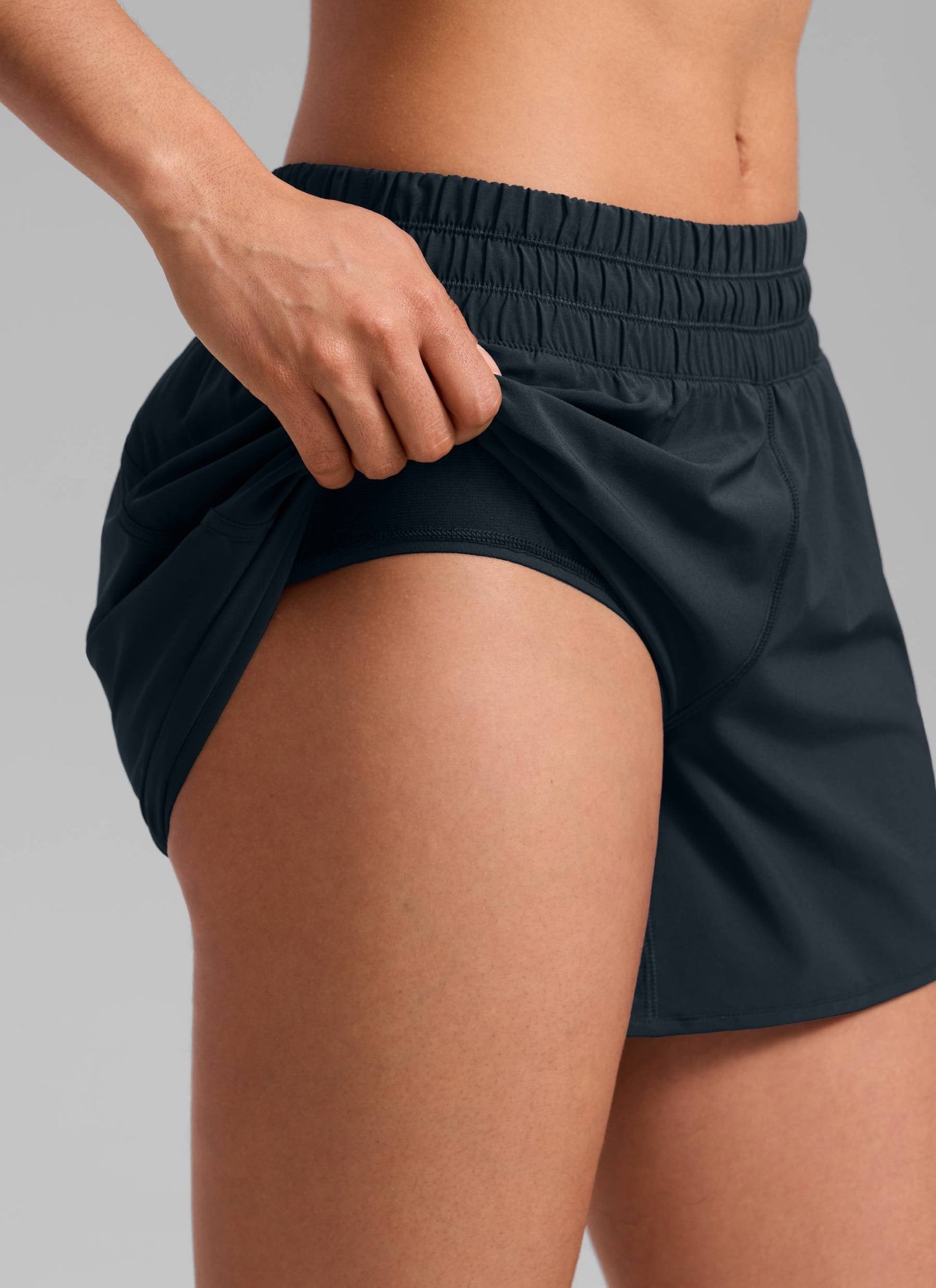 Feathery-Fit Soft Mid Rise Lined Shorts 5''